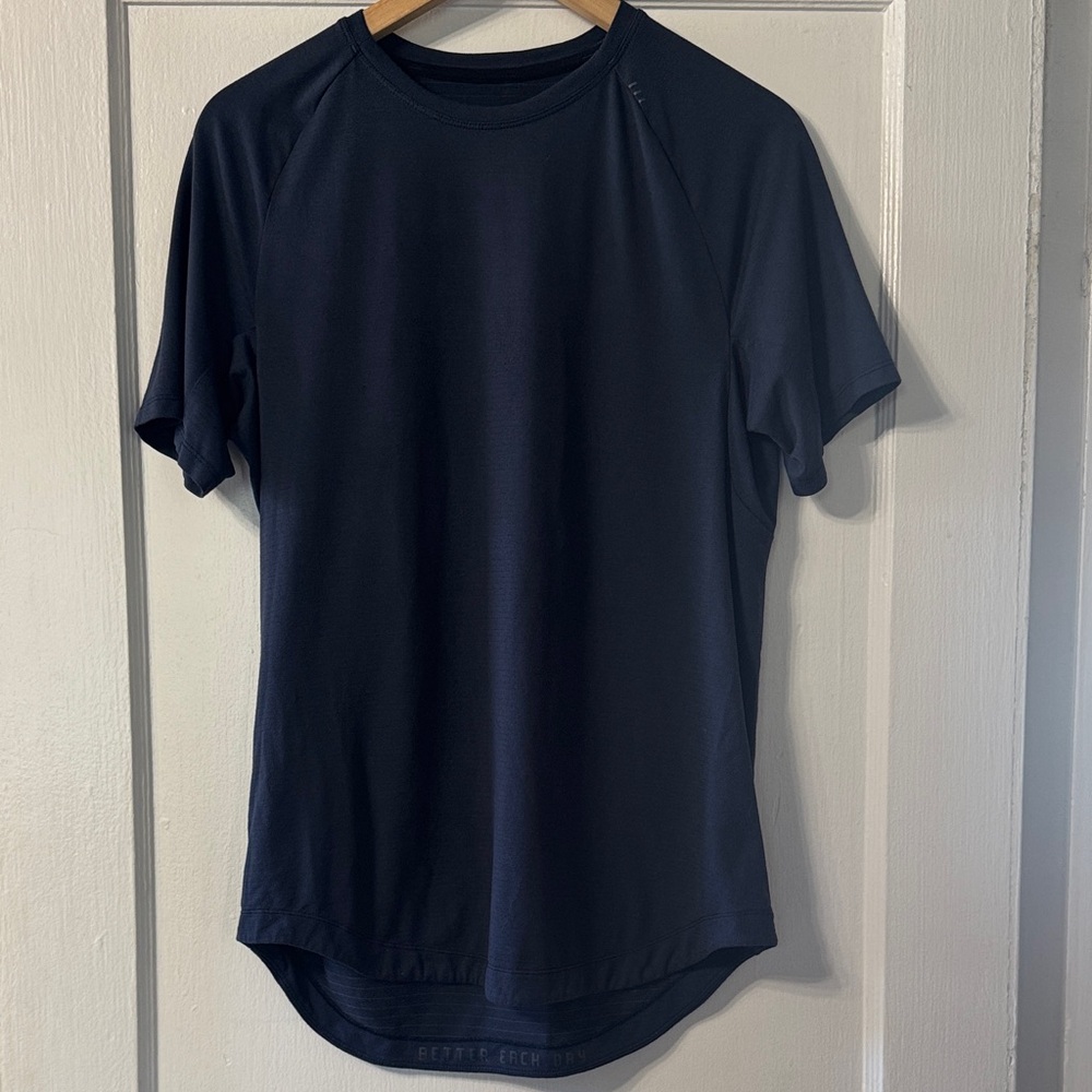 Lululemon Drysense Short Sleeve Shirt - Navy